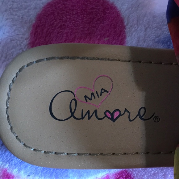 Sandals 6 1/2 - Picture 2 of 3